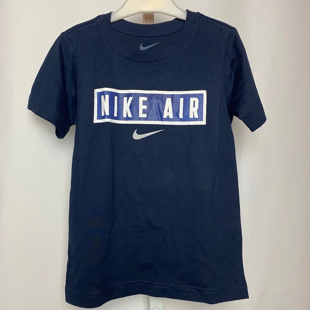 💙5/$15 Nike Boys Navy Blue Nike Air T-Shirt Size 6